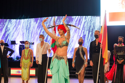 DANZA ORIENTAL